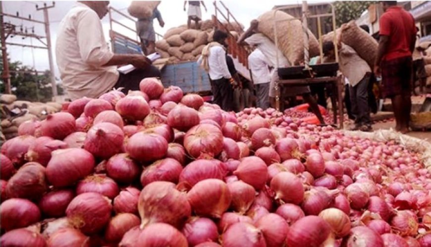 On the first day, 280,000 tons of onions were allowed to be imported