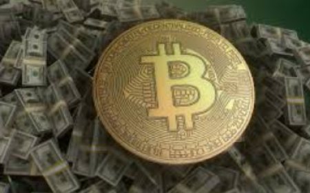 বিটকয়েন কী এবং কীভাবে এর মালিক হওয়া যায়?